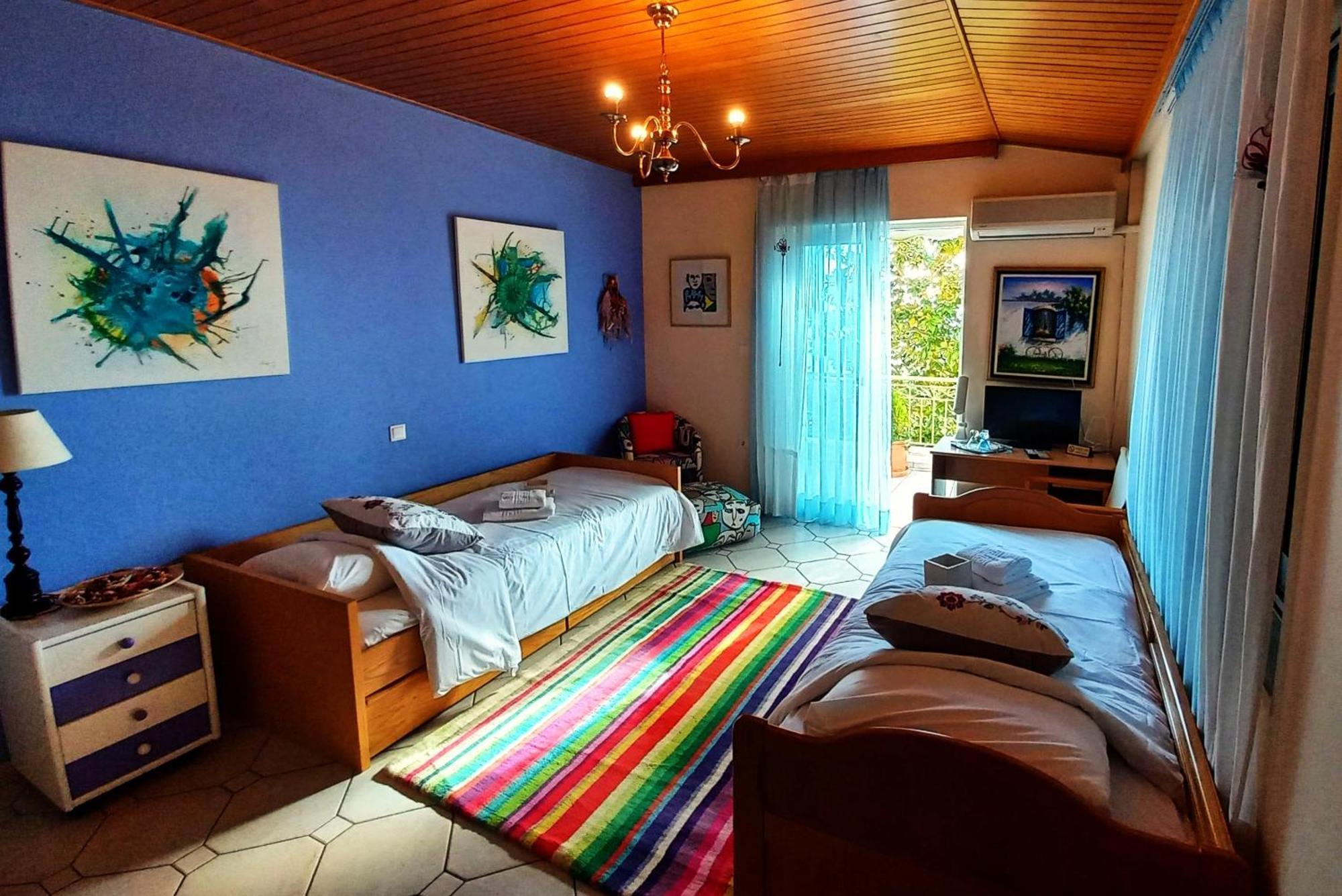 Villa "Eva" - Entire Beachfront Holiday Home - 4S Agia Marina  Eksteriør bilde